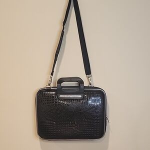 Bombata Elgant Black Crocodile Pattern Laptop Bag